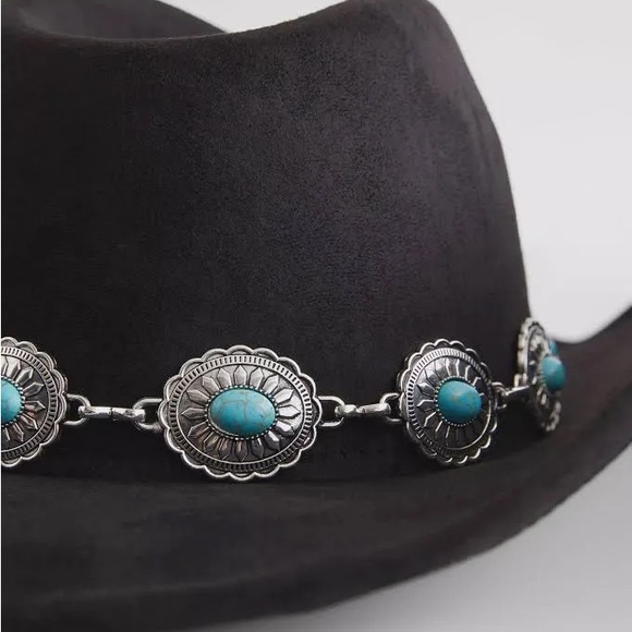 Cowgirl Hat with Silver and Turquoise Details - Picture 2 of 2